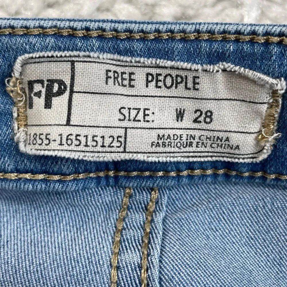 Free People Just Float On Flare Jeans Light Wash - Picture 4 of 10